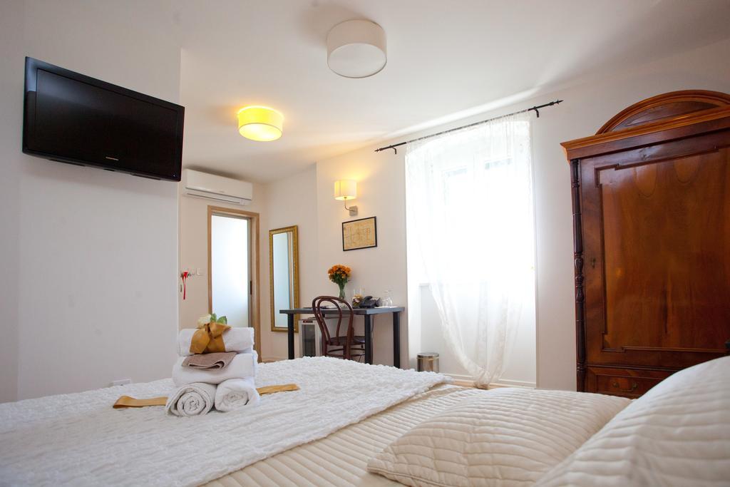วีลา บากุช Bed & Breakfast สปลิท ห้อง รูปภาพ